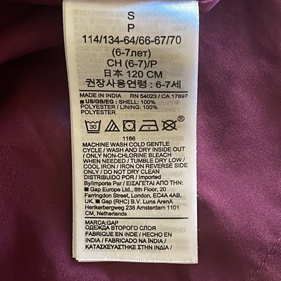 Gap plum Sequined A Line Dress size 6/7 special occasion
Holidays - Picture 5 of 7